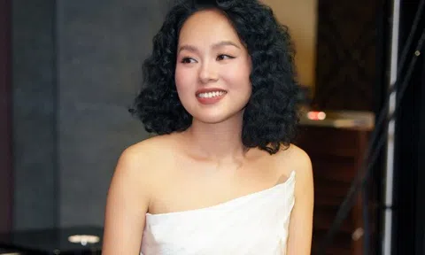 Đĩa than sản xuất tại Pháp của Hoàng Quyên bán hết sau 3 ngày