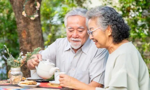 Nghỉ hưu tôi mới thấy, sướng nhất vẫn là sống ở nhà của mình, đừng vào viện dưỡng lão hay sống chung với con cái vì lẽ này