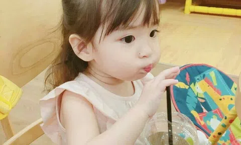 Bà ngoại đặt tên cháu gái mới sinh Nguyễn Thị Phèn, đứa trẻ lớn lên được đổi cái tên rất đẹp