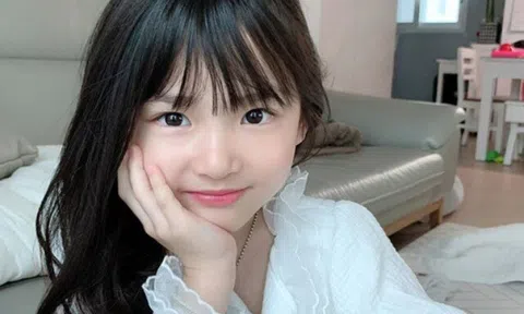 Bé gái có thần thái đĩnh đạc chuẩn Hoa hậu tương lai được 200 nghìn người mê tít