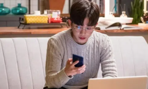 Cãi nhau vợ bỏ về nhà ngoại, hôm sau thấy bố vợ khen tôi trên mạng xã hội mà hối hận