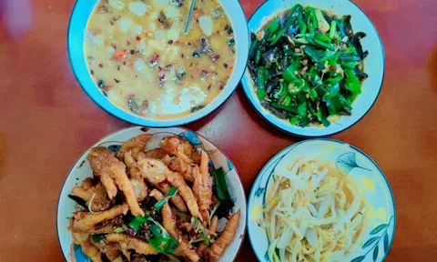 Mẹ chồng nấu cơm thịnh soạn 4 món cho con dâu mang bầu, nhìn kĩ từng món nhiều người lo không đủ chất