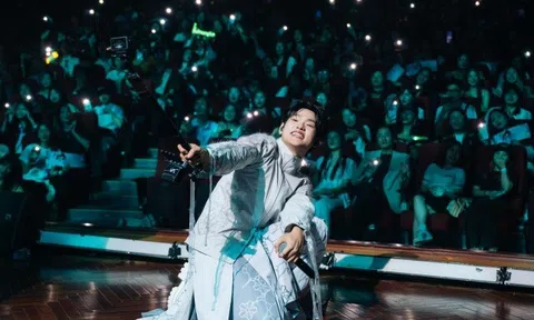 Gần 2.000 khán giả phủ kín Nhà hát Ca múa nhạc Quân đội trong 2 đêm live concert của buitruonglinh tại Hà Nội