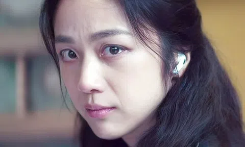 Chị dâu mang thai mẹ chồng cho đôi bông tai vàng, đến tôi bà chỉ gửi 2 hộp sữa bầu, mở ra xem tôi chết lặng