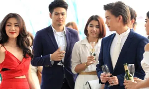 Chồng cũ của tôi tái hôn, một câu hỏi của khách mời trong đám cưới khiến anh sững sờ