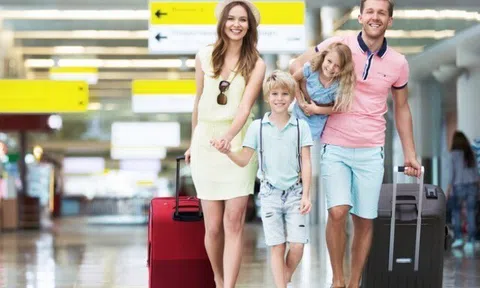 Chuyên gia bật mí những "bảo bối" giúp cả gia đình an tâm về sức khỏe khi đi du lịch trong dịp nghỉ lễ