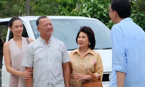 Đưa vợ về ngoại ở cữ, đến cổng tôi choáng váng tưởng nhầm nhà