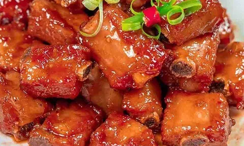 Ăn sườn xào chua ngọt 30 năm giờ mới biết, muốn nó ngon cần phải cho ngay những thứ này