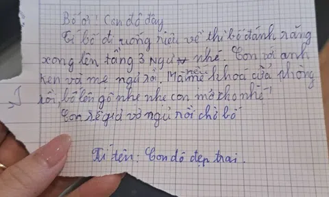 Bố đi nhậu về khuya, con trai nhắn "Nếu mẹ khóa cửa, bố gõ nhẹ con mở cho!" khiến dân tình cười bò "Quá hiểu chuyện!"