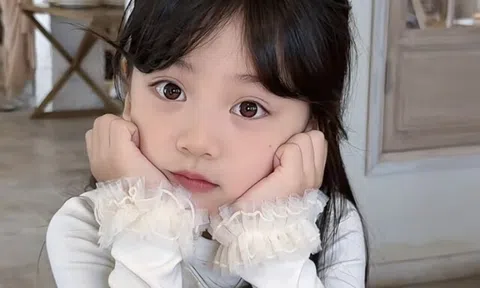 Mẹ đặt tên cho con gái là Lê Chiêu Đệ, nhân viên sửa thành tên khác cực hay, đứa trẻ giờ xinh xắn, học rất giỏi