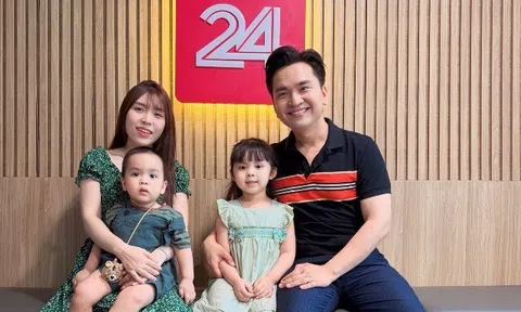 MC VTV đưa 2 con lên nhà đài để nhìn lại "góc thanh xuân": Hành trình từ sinh viên Bách Khoa đến BTV triệu người quen mặt