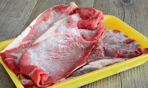 Rã đông thịt lợn đừng cho vào ngâm nước, làm 2 cách này vừa nhanh mà thịt vẫn tươi ngon như vừa mới mua