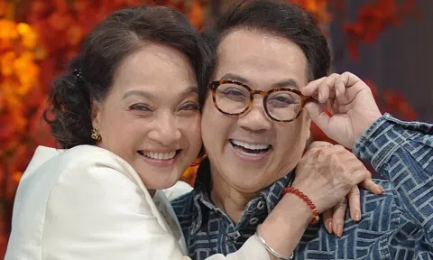 NSND Lê Khanh nói thẳng với NSƯT Thành Lộc: "Tôi 'tán' ông bao nhiêu năm mà giờ mới chịu 'cưới' tôi"
