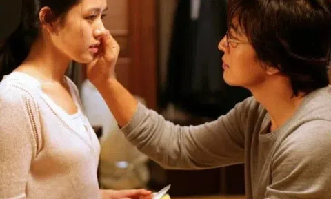 Bầu 3 tháng thì chồng mất, anh trai chồng đưa ra đề nghị khiến tôi khó xử