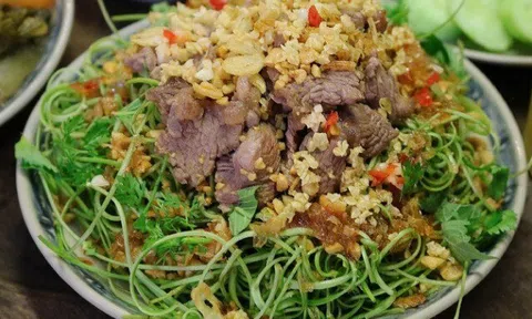 Ăn mãi mới biết rau này giàu kali và canxi, đem xào hay làm nộm vừa ngon lại giòn sần sật