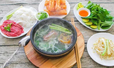 Ăn phở sáng giúp tăng năng lượng hay tạo gánh nặng cho cơ thể? Chuyên gia chỉ ra điều cần tránh khi ăn