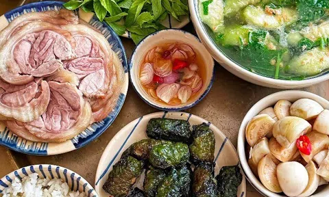 Mẹ đảm xinh đẹp gợi ý 25 mâm cơm nhà ngày hè cực ngon, ai bí món đừng bỏ qua nhé!