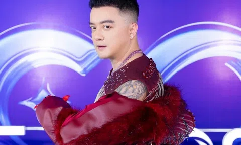 Cao Thái Sơn trở lại đầy năng lượng tại đêm Chung kết Miss Cosmo, không bất ngờ khi Nam Anh và Nam Em đạt giải