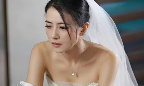 Ngày "cưới chạy bầu", tôi mới biết người 22 năm qua vẫn gọi là chị gái lại là mẹ ruột của mình