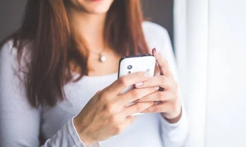 Trắc nghiệm: Bạn đã biết cách từ chối qua tin nhắn một cách khéo léo?