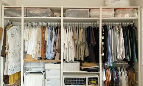 Tại sao ngày càng nhiều gia đình không lắp tủ quần áo trong phòng ngủ? Thiết kế thay thế này vừa gọn gàng vừa tiện dụng
