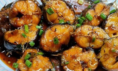 Loại cá bị chê bẩn nhưng bổ ngang vi cá mập, chợ bán đầy mà ít người mua ăn