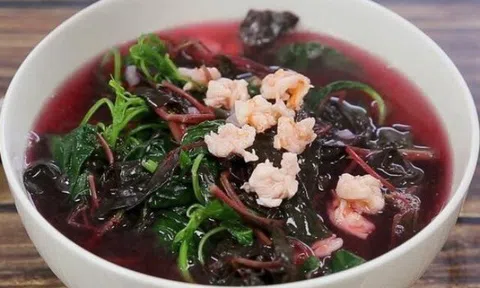 Loại rau chứa hàm lượng sắt nhiều hơn cả thịt bò, giá chỉ vài nghìn đồng/bó, chị em đi chợ thấy mua ngay về dùng
