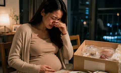 Có bầu tuần nào cũng được cô bạn thân gửi đồ ăn tẩm bổ, gần ngày đi đẻ, tôi cay đắng phát hiện mình đã bị lừa