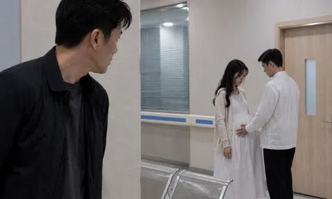 Vừa ly hôn thì vợ cũ có thai, tôi đòi xét nghiệm huyết thống, cô ấy nói 4 từ khiến tôi lạnh sống lưng