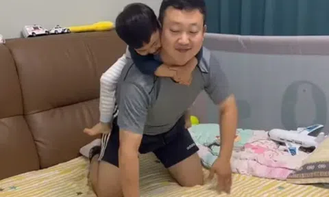 Mẹ đã qua đời nhưng bé trai 3 tuổi không hay biết, ngày nào cũng đòi tìm mẹ, người bố nói 6 từ xót xa
