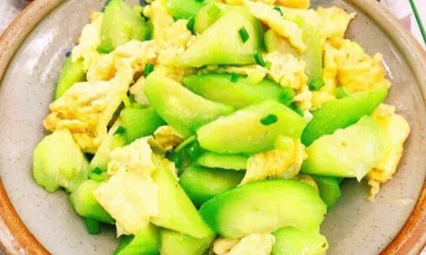 Mướp rẻ mà cực bổ nhưng kỵ với 3 thứ này, biết rồi đừng dại nấu chung