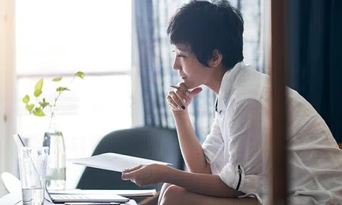 Sau khi sống cùng con dâu tôi mới thấm: Tại sao ngày càng nhiều người thà đi du lịch còn hơn ở nhà chăm cháu
