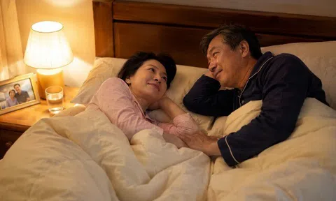 Tái hôn ở tuổi 51, đêm đầu tiên sống chung với chồng mới, tôi nghẹn ngào vì anh quá khác chồng cũ
