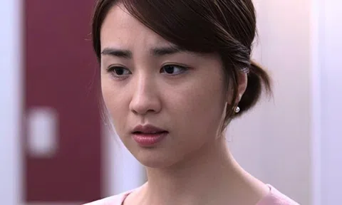 Làm dâu đưa hết tiền lương cho mẹ chồng giữ, đến lúc mang thai, tôi nhận về chiếc thẻ ATM có số tiền gây choáng