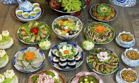 Khởi động Rằm tháng 7, mẹ đảm khoe mâm cỗ chay đủ đầy, ngon đến nỗi người khó tính cũng phải mê