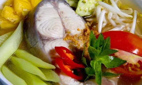 Nấu canh cá hay bị tanh không ăn nổi, đầu bếp nói: Chỉ cần làm theo bước này, canh thơm phức ngon đến nỗi một miếng cũng chẳng còn