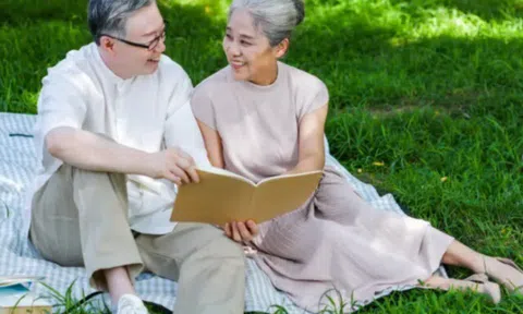 Về già muốn nghỉ hưu an nhàn và hạnh phúc, hãy nhớ 4 điều này: Đừng đổ hết trách nhiệm cho con cái