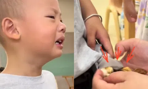 Nghi ngờ học sinh lấy trộm đồ cô giáo liền kiểm tra, thứ rơi ra từ túi quần đứa trẻ khiến cô đỏ mắt