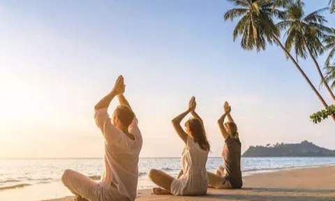 Áp lực công việc, mẹ trẻ vay tiền để đi du lịch chữa lành, kết quả sau đó càng khiến tâm trí bất ổn hơn