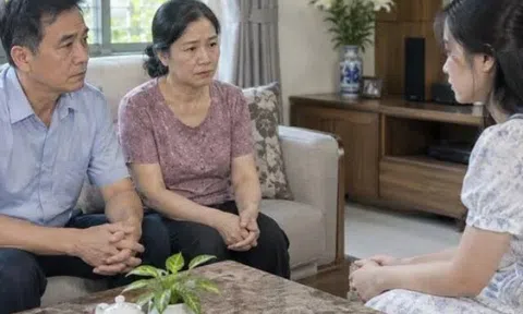 Chồng mất đã lâu, tôi gửi nhầm bức ảnh siêu âm thai vào nhóm chat gia đình khiến cả nhà náo loạn