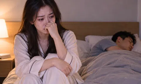 Biết tôi khó có con chồng vẫn đòi cưới, đêm tân hôn lời anh thủ thỉ vào tai khiến tôi trào nước mắt