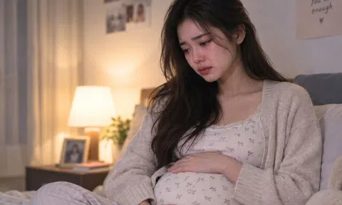 Trót mang bầu với sếp U60 rồi bị bỏ, tôi đang suy sụp thì nhận lời cầu hôn từ người không ngờ tới