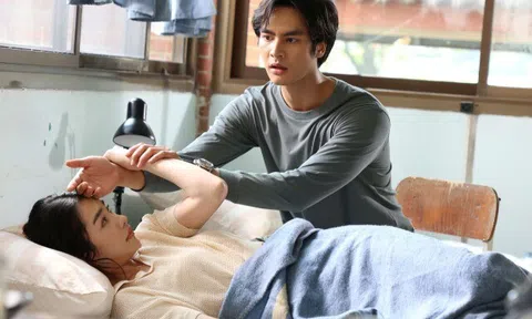 Nửa đêm nhắn tin cho chồng cũ “em ốm rồi”, hôm sau thấy thứ anh đưa, tôi chỉ muốn tái hôn