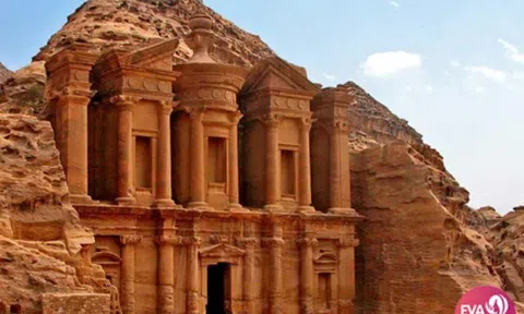 Petra - thành phố hoa hồng bất tử giữa lòng sa mạc Jordan