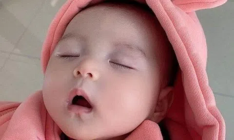 Ông nội định đặt tên cho cháu là Võ Ngọc Thiện, mẹ quyết đổi thành cái tên khác nghe nhẹ nhàng mà rất hay