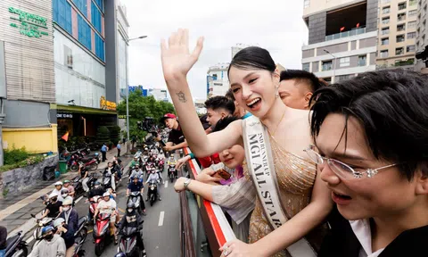 Sở VH&TT TPHCM lên tiếng vụ xe buýt diễu hành của Hương Giang gây xôn xao