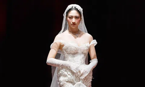 Lương Thùy Linh “cân” váy cưới khó, Naomi hóa cô dâu gợi cảm tại Vietnam Wedding Week 2026 ngày 2
