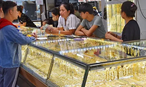 Đề xuất bỏ điều kiện kinh doanh đối với vàng trang sức, mỹ nghệ