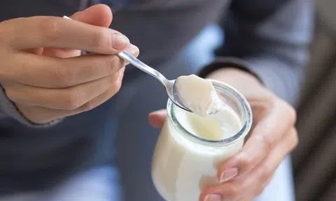 Ăn sữa chua vào lúc nào tốt nhất? Nhiều người vẫn đang làm sai