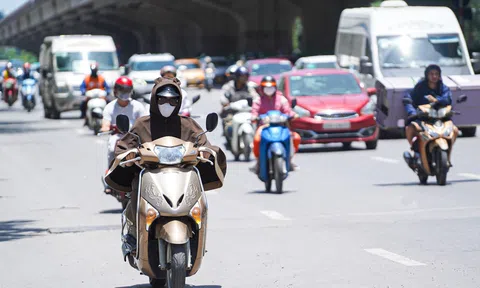Thời tiết cực đoan gia tăng: Miền Bắc sắp nóng như đổ lửa, Biển Đông có nguy cơ đón bão